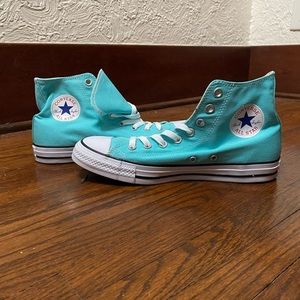 Converse Chuck Taylor High Tops